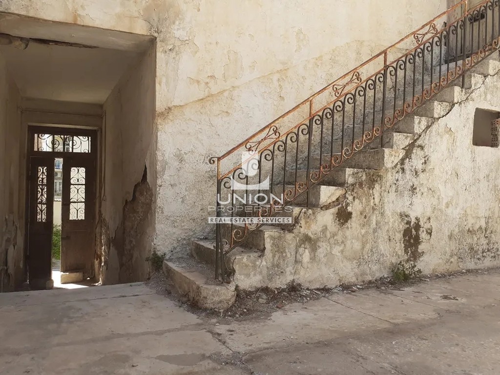 Κτίριο 220 τ.μ. πρός πώληση, Αττική - Υπόλοιπο, Λαύριο