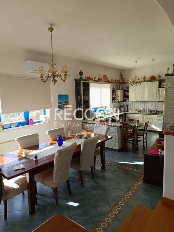 Βίλλα 240 τ.μ. πρός πώληση, Εύβοια, Μαρμάρι
