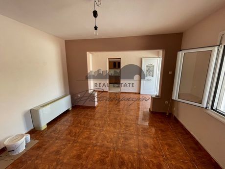 Διαμέρισμα 120τ.μ. για πώληση-Νέα ιωνία βόλου » Κέντρο
