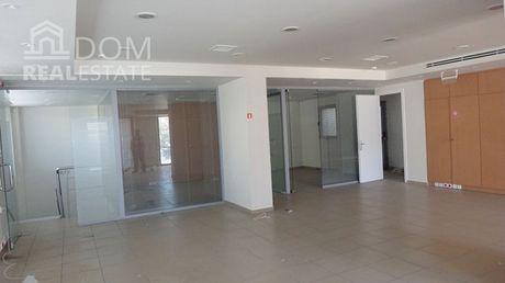 Store 439 sqm for sale