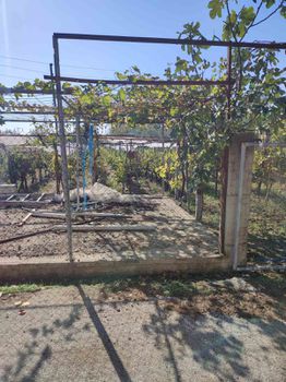 Parcel 750 sqm for sale