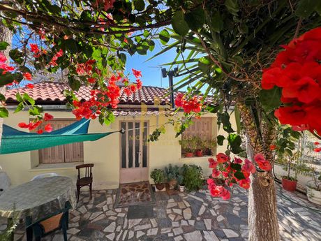 Detached home 80sqm for sale-Aigio » Kouloura