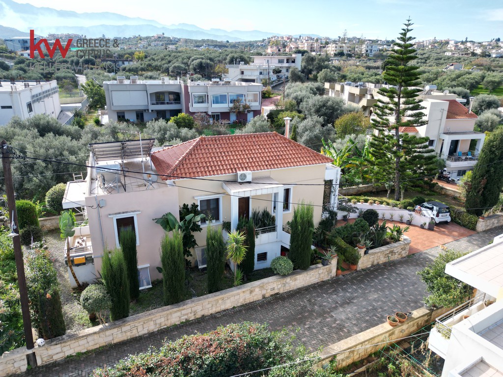 Μονοκατοικία 190 τ.μ. προς πώληση, Μακρύς Τοίχος