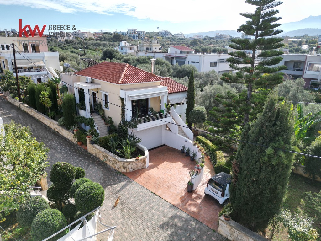 Μονοκατοικία 190 τ.μ. προς πώληση, Μακρύς Τοίχος