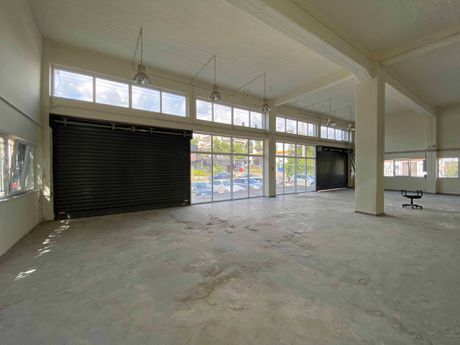 Craft space 1.500sqm for rent-Iraklio » Neo Irakleio