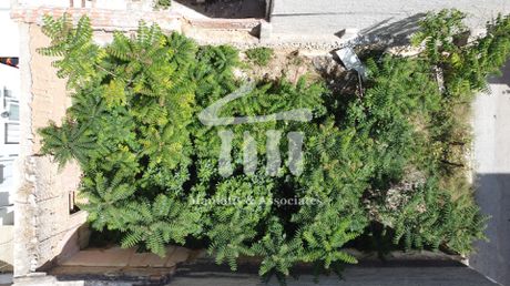 Land plot 130sqm for sale-Nikaia » Agios Ioannis Chrisostomos