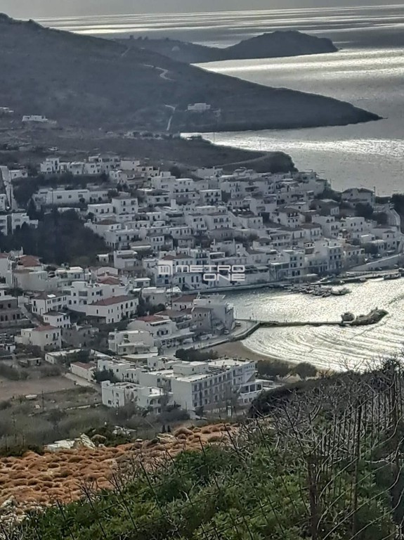 Αγροτεμάχια 5.970 τ.μ. προς πώληση, Χώρα Άνδρου