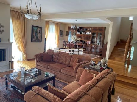 Maisonette 428sqm for sale-Pefki » Ano Pefki