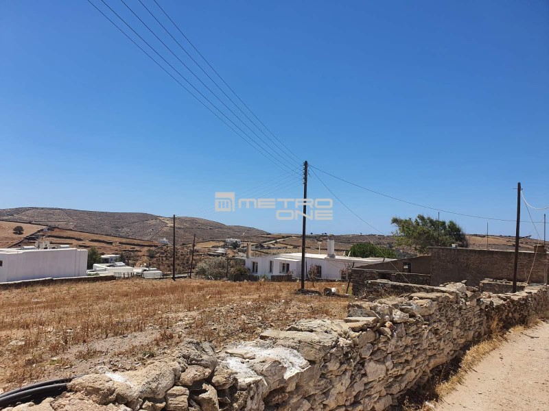 Land plot 2.000 sqm for sale, Petrousa