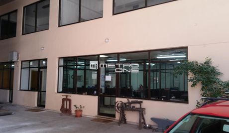 Επιχειρηματικό κτίριο 3.000τ.μ. για πώληση-Καμίνια