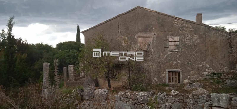 Μονοκατοικία 381 τ.μ. πρός πώληση, Ν. Κέρκυρας, Κέρκυρα