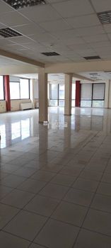 Επιχειρηματικό κτίριο 1.460 τ.μ. για ενοικίαση