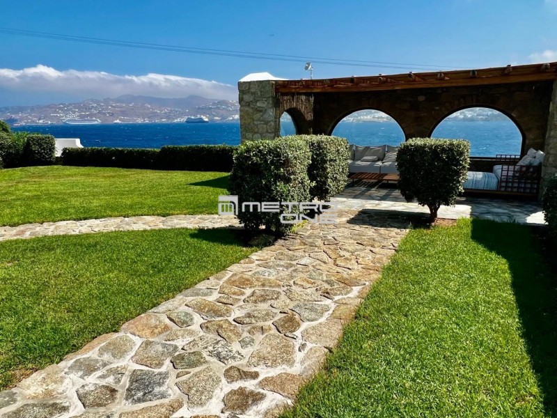 Βίλλα 700 τ.μ. προς πώληση, Ορνός