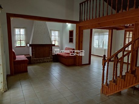 Villa 281sqm for sale-Spata » Neapoli