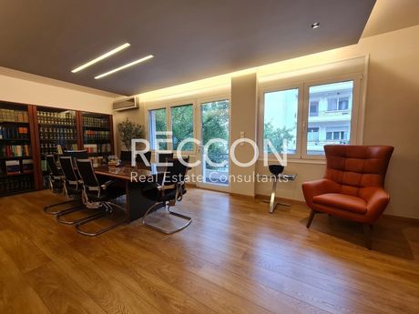 Apartment 127 sqm for sale