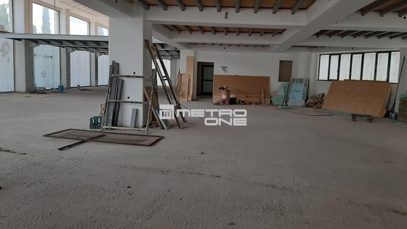 Επιχειρηματικό κτίριο 2.709 τ.μ. πρός ενοικίαση, Αθήνα - Βόρεια Προάστια, Λυκόβρυση