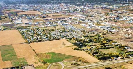 Industrial space 7.000sqm for sale-Spata » Center