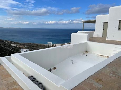 Villa 150sqm for sale-Mykonos » Main Town - Chora
