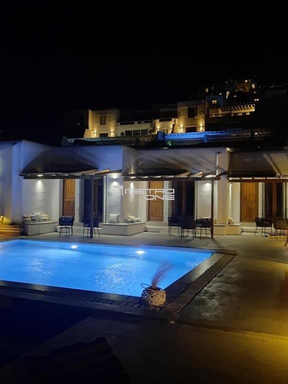 Κτίριο 320 τ.μ. προς πώληση, Χώρα Μυκόνου