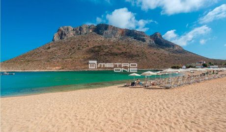 Land plot 274.000sqm for sale-Akrotiri » Center