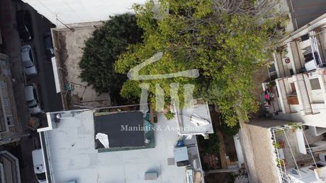 Land plot 160sqm for sale-Agia Sofia