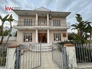 Βίλλα 338 τ.μ. για πώληση