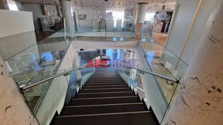 Κατάστημα 2.100 τ.μ. για πώληση