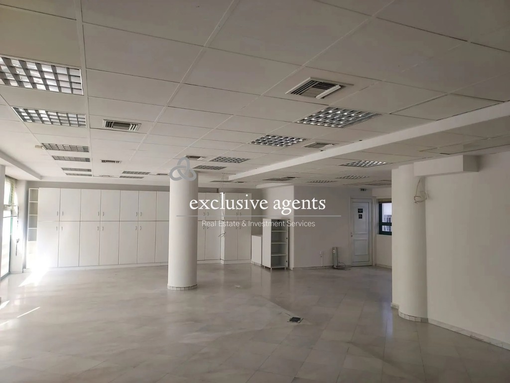 Επιχειρηματικό κτίριο 539 τ.μ. πρός πώληση, Πειραιάς, Χατζηκυριάκειο