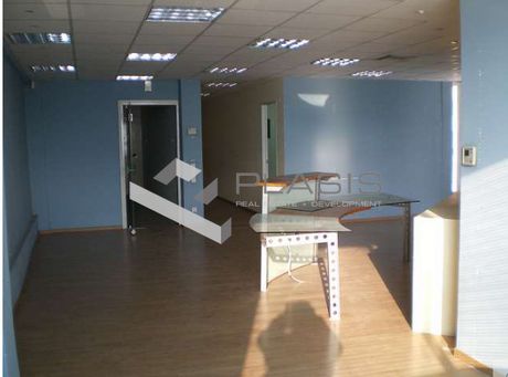 Κτίριο 890 τ.μ. για πώληση