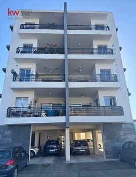 Apartment 72sqm for sale-Larnaca (Center)