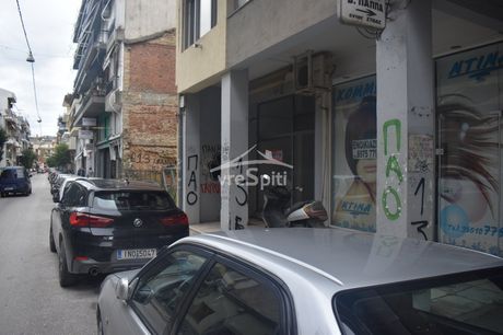 Store 42sqm for sale-Ioannina » Center