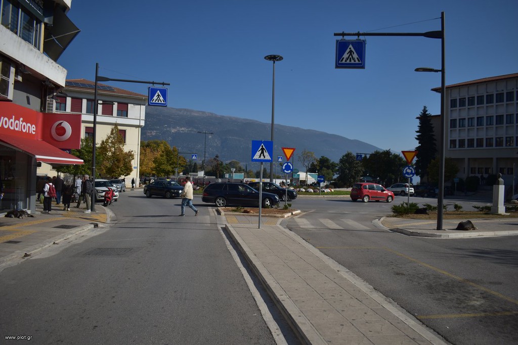 Κατάστημα 237 τ.μ. προς ενοικίαση, Κέντρο Ιωαννίνων