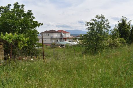 Land plot 616sqm for sale-Mpizanio » Pedini