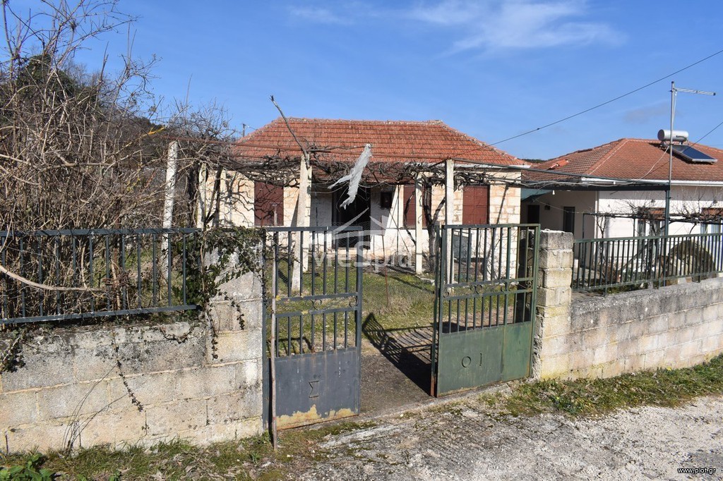 Μονοκατοικία 75 τ.μ. προς πώληση, Κοσμηρά