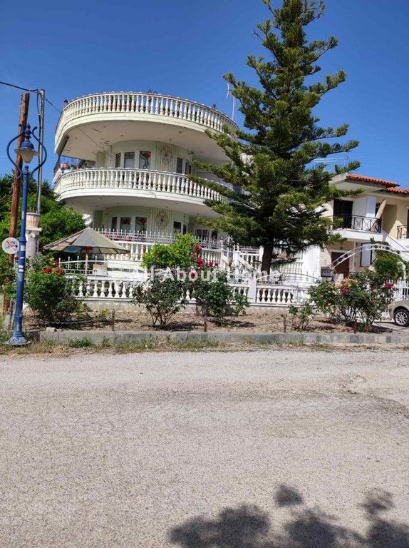 Βίλλα 303 τ.μ. πρός πώληση, Χαλκιδική, Κασσάνδρα