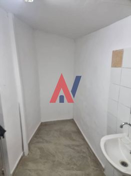 Κατάστημα 126τ.μ. για πώληση-Νέος κόσμος » Κυνοσάργους