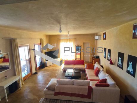 Μονοκατοικία 156τ.μ. για πώληση-Σύρος