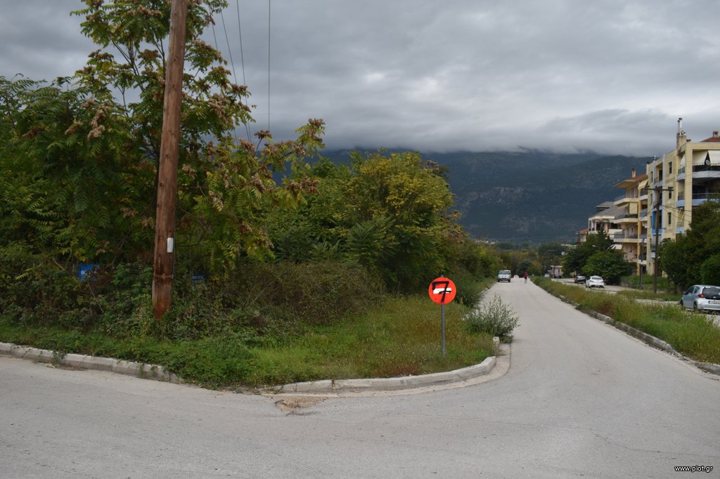 Οικόπεδο 590 τ.μ. προς πώληση, Ιωάννινα