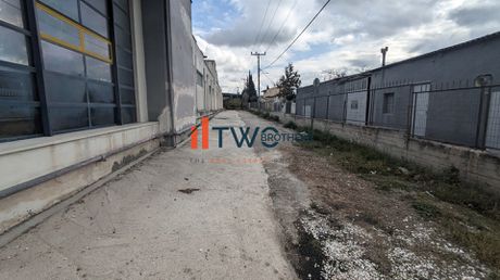 Business bulding 1.720sqm for sale-Metamorfosi