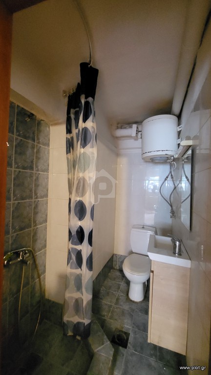 Studio / γκαρσονιέρα 25 τ.μ. προς ενοικίαση, Άνω Πόλη
