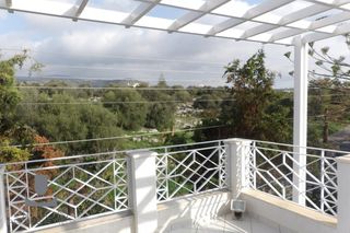 Μεζονέτα 300 τ.μ. για ενοικίαση
