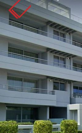 Business bulding 1.350 sqm for sale, Athens - South, Glyfada