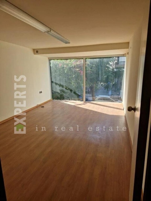 Κατάστημα 250 τ.μ. πρός ενοικίαση, Αθήνα - Νότια Προάστια, Καλλιθέα