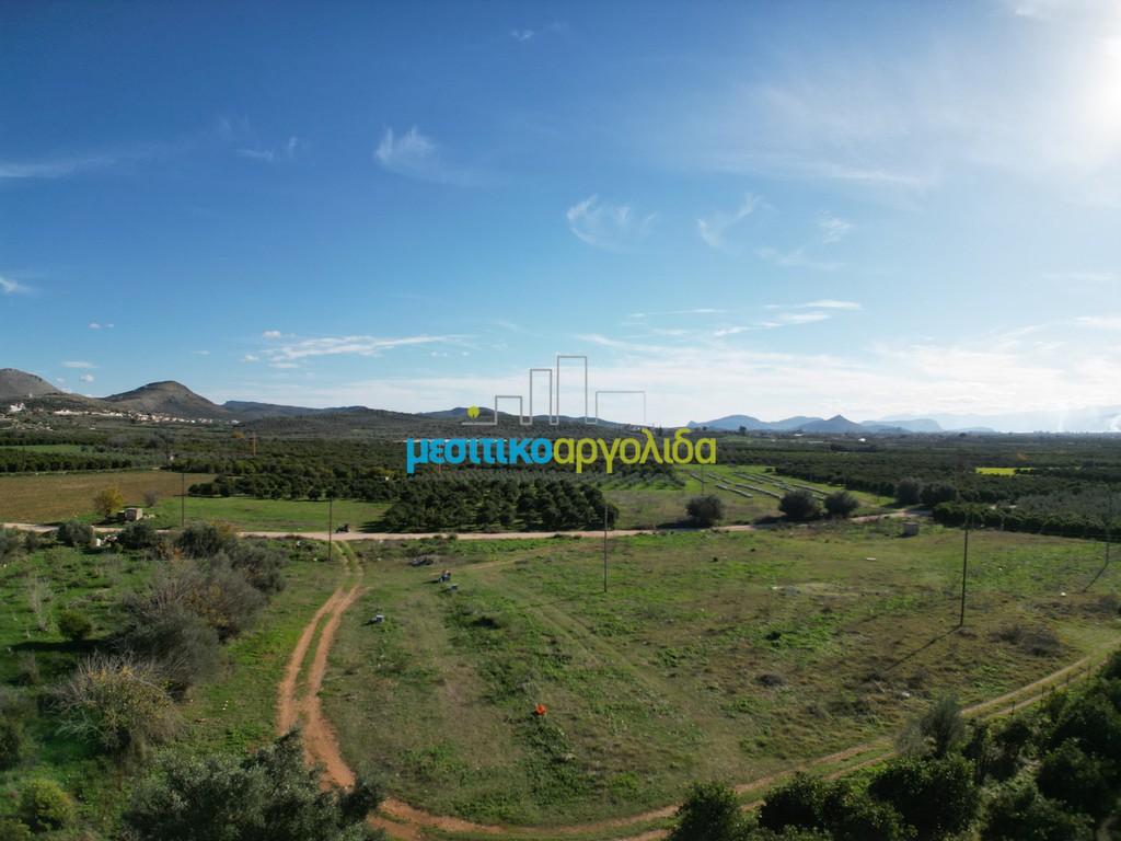 Αγροτεμάχια 2.359 τ.μ. προς πώληση, Μιδέα