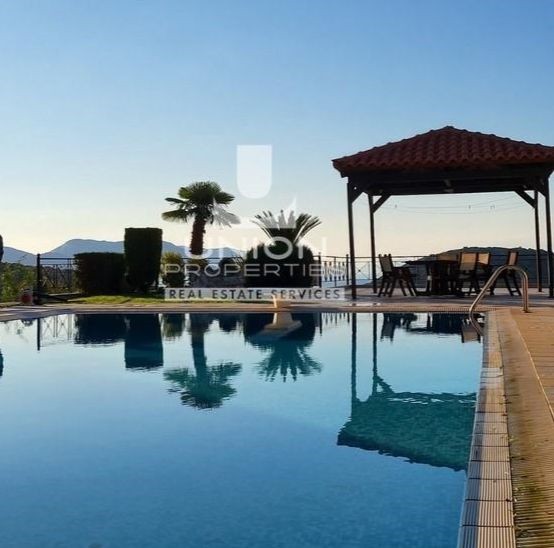 Μονοκατοικία 550 τ.μ. προς ενοικίαση, Άγιος Νικόλαος Αναβύσσου