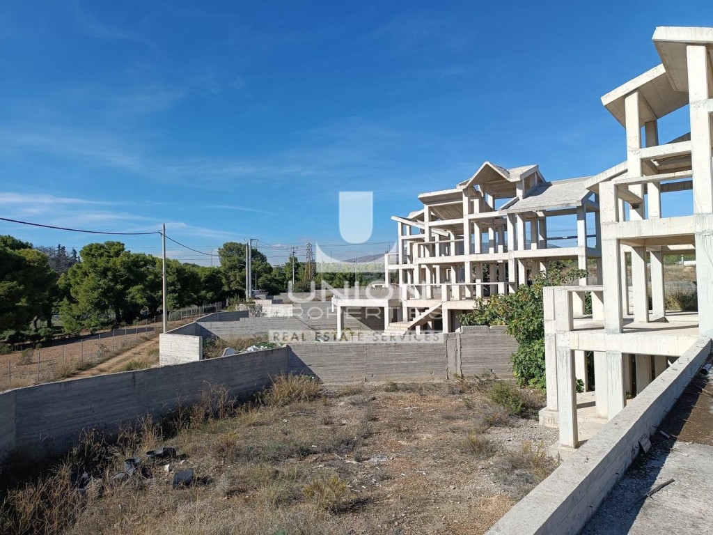 Μεζονέτα 350 τ.μ. πρός πώληση, Αττική - Υπόλοιπο, Ραφήνα