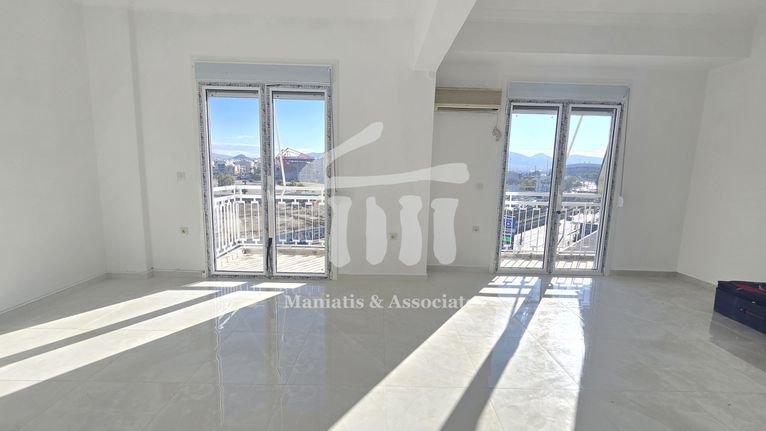 Διαμέρισμα 86 τ.μ. για πώληση, Πειραιάς, Καστέλλα