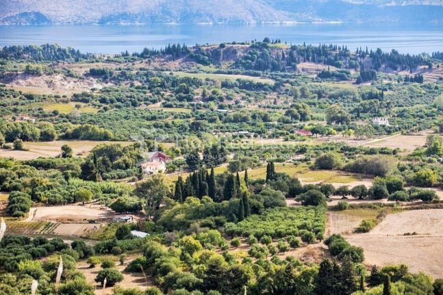 Land plot 30.000 sqm for sale, Kefallinia Prefecture, Kefalonia