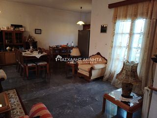 Κτίριο 232 τ.μ. προς πώληση, Σίσι-thumb-1