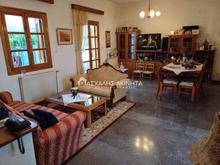 Κτίριο 232 τ.μ. προς πώληση, Σίσι-thumb-2